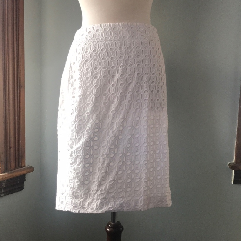 White cotton eyelet pencil skirt
